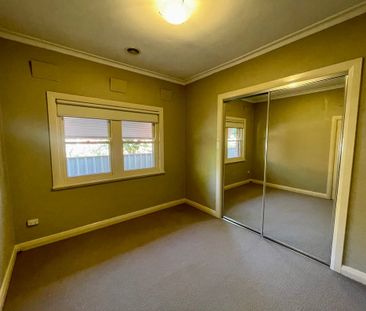 406 Buckingham Street, North Albury NSW 2640 - Townhouse For Rent |... - Photo 3