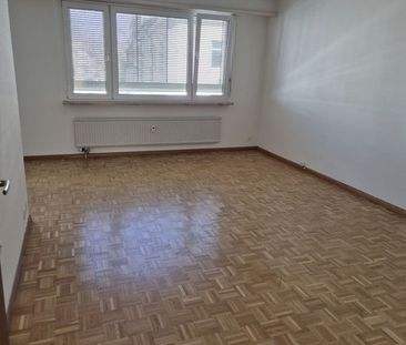 Geräumige 2.5-Zimmerwohnung an beliebter Lage - Photo 3