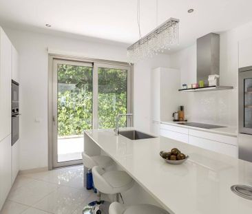 Luxury Villa for rent in Cadiz, Andalusia - Photo 6