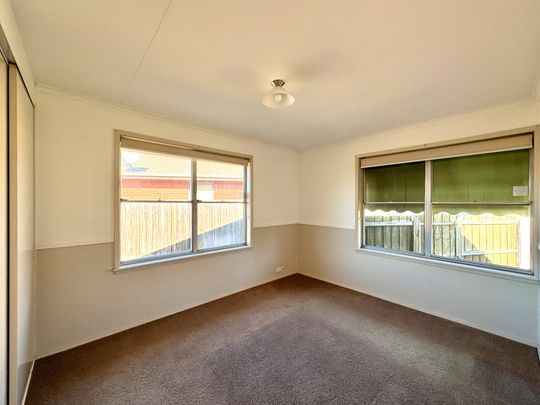 Charming Family Home in Prime Location - Photo 1