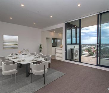 Executive 2 Bedroom Apartment - Photo 1