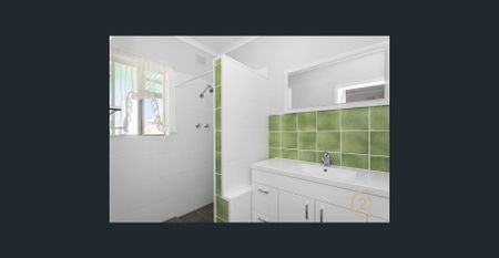 CURRENTLY OCCUPIED - PROCESSING APPLICATIONS ON 11/12/25 - Photo 5