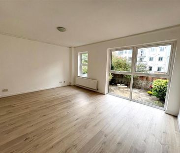 4 Bed Terraced House, Princess Victoria Street, BS8 - Photo 1