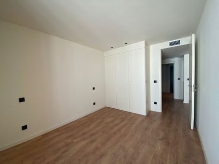 Apartamento T1 sem móveis para arrendamento na zona do Bonfim, Porto. - Photo 5