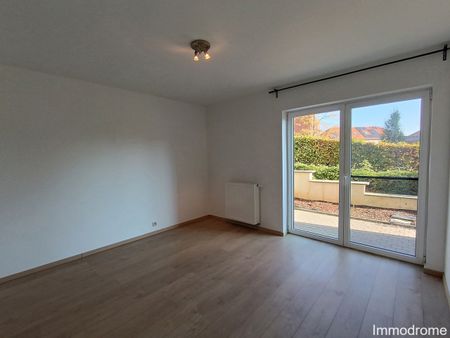 Appartement - Te huur - Photo 2