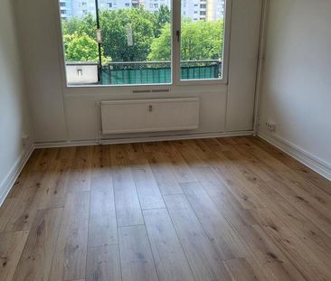 Moderne 2-Zimmer-Wohnung in Laatzen mit Balkon - Photo 2