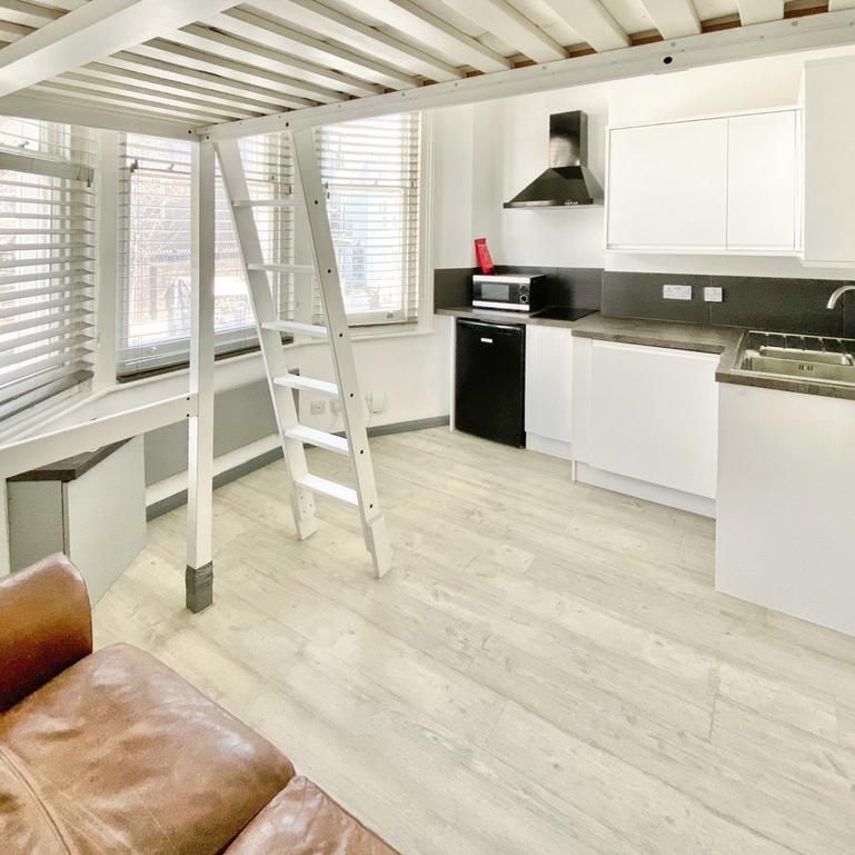1 bedroom flat to rent - Photo 1