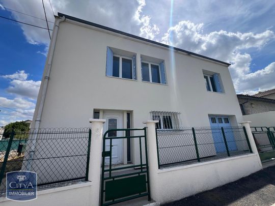 Location Maison 5 pièces 120m² ANGOULEME 16000 - Photo 1