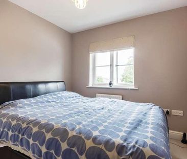 Maidenhead, Berkshire, SL6 - Photo 4