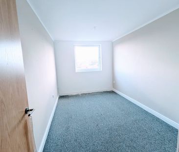 3 Bed Terraced House, Crete Tower, L5 - Photo 1