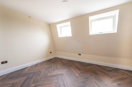 4 bedroom terraced house to rent - Photo 4