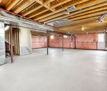 For Lease - 274 MCKEAN Drive, Whitchurch-Stouffville, Ontario - Photo 6