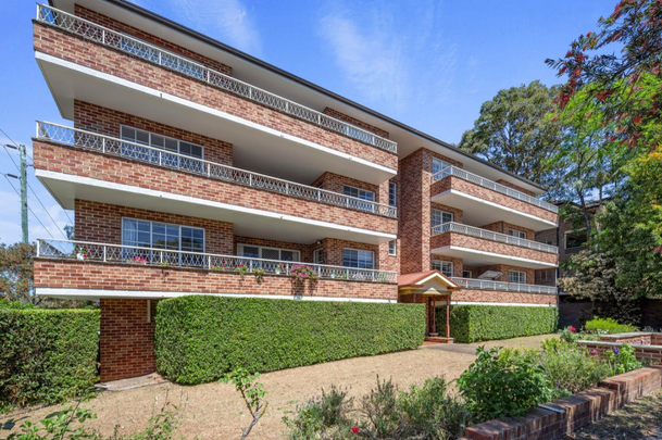 For Lease: Stylish 2-Bed Unit in Prime Sans Souci Location - Photo 1