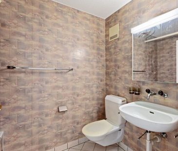 Small apartment in an ideal location - Photo 3