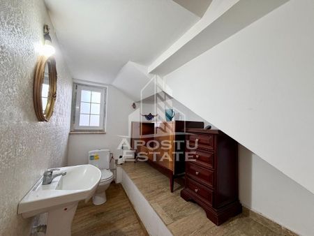 Jumatate de Duplex, 5 camere, 4 bai, PetFriendly, curte, ... - Photo 5