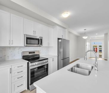 For Lease - 2526 Espirit Drive, Orleans - Cumberland and Area, Ontario - Photo 2