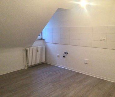 Nette Nachbarn gesucht: praktische 2-Zi.-DG - Foto 1