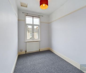 Faringdon Road, St Judes, Plymouth, Devon, PL4 - Photo 3