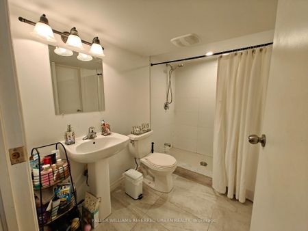 For Lease - 67 Fortrose Crescent Unit# Lower, Toronto, Ontario - Photo 4