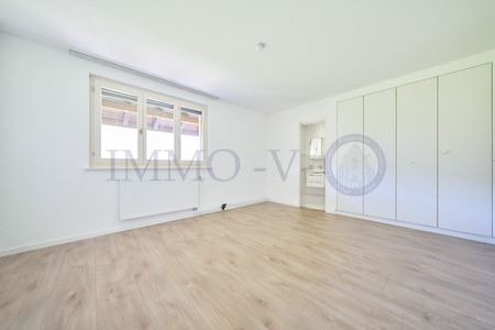 IDEALEMENT SITUEE AU CALME AVEC JARDIN - Foto 4