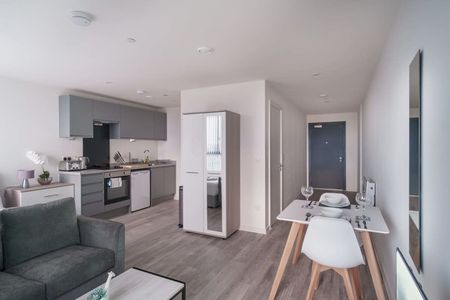 Bevington Bush - Photo 4