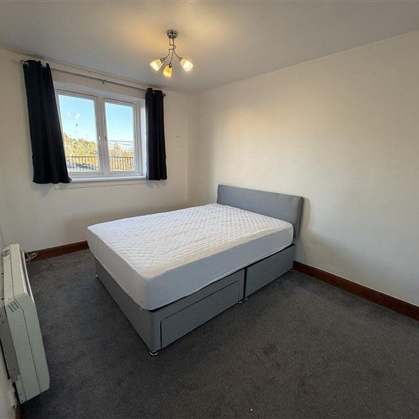 Orleans Place 12, DD2 4BH, Dundee - Photo 1