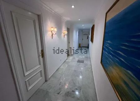 Alquiler de piso en Paseo Marítimo Rey de España, 1 - Photo 2