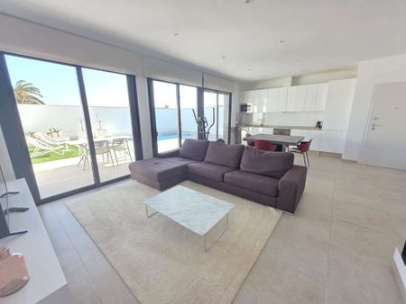 4 room luxury House for rent in Los Alcázares, Spain - Photo 4