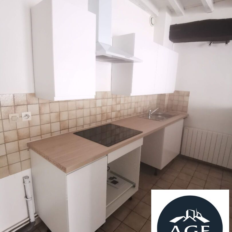 Location Maison 2 pièces 48m² EPERNON 28230 - Photo 1