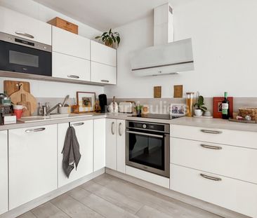 Appartement 3 pièces avec terrasse et parking - Photo 1