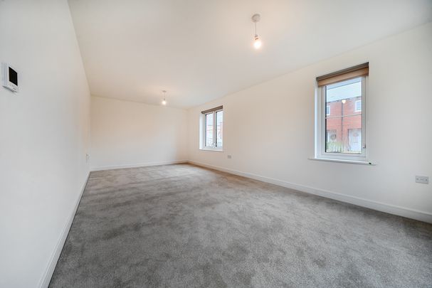 The Square, Sudbury - Photo 1