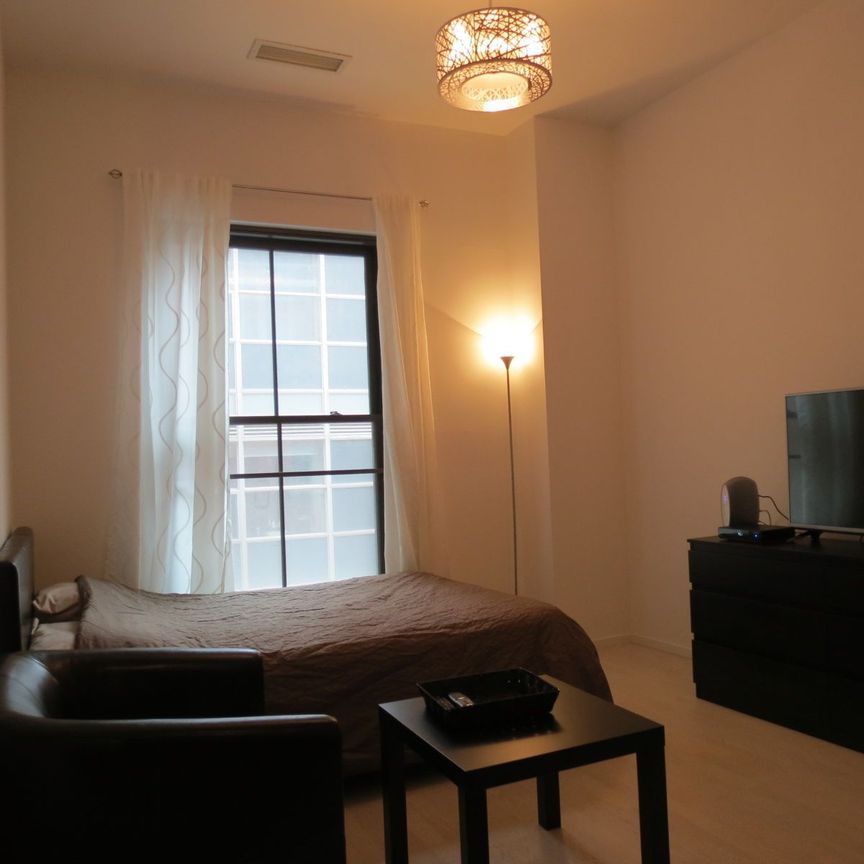 For Lease - 5 St Joseph Street Unit# 415, Toronto, Ontario - Photo 1