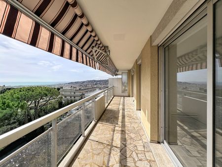 Location Appartement 2 pièces 51m² NICE 06100 - Photo 5