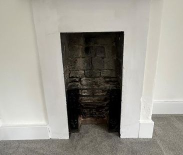 4 bedroom terraced house to rent - Photo 1