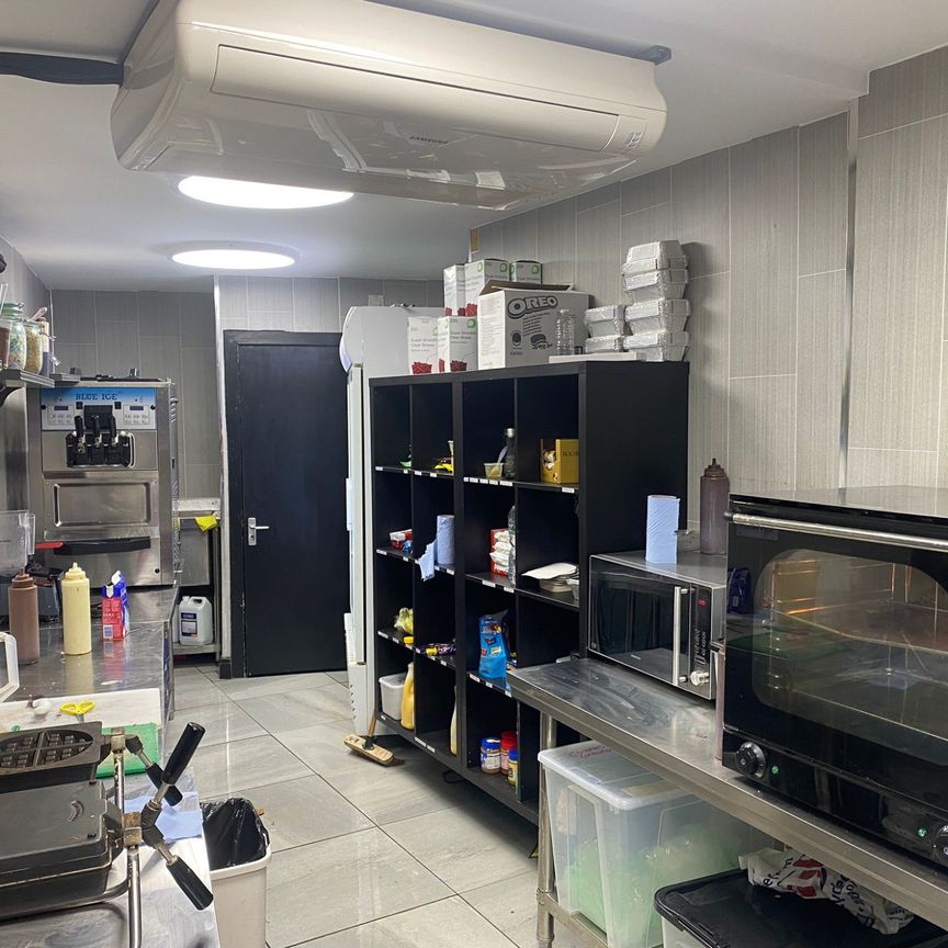 Studio for Rent - Photo 1