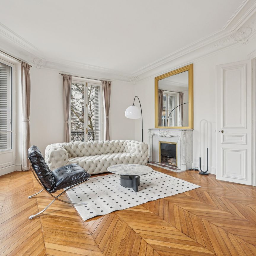 Appartement • Invalides - Photo 1