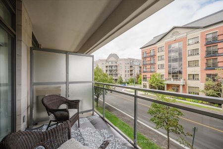 For Lease - 111 Civic Square Gate Unit# 215, Aurora, Ontario - Photo 4