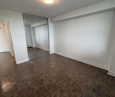 For Lease - 147 Wellington Street Unit# 606, Aurora, Ontario - Photo 6