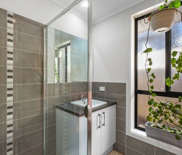 Charming Family Home in the Heart of Morphett Vale - Photo 6