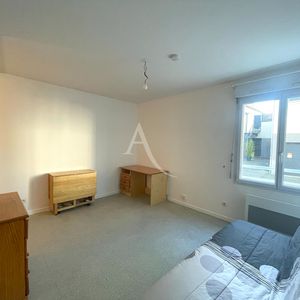 Location Appartement 1 pièce 23m² ANGERS 49100 - Photo 2