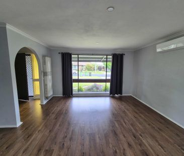 9 Robert Crescent - Photo 3