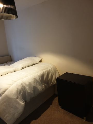 Nice room; fine appartment in perfect suburb location - Foto 3