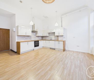 Armley Lodge Road, Leeds - Photo 6