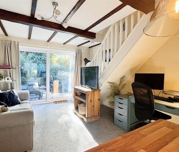 2 bedroom semi-detached house to rent - Photo 2