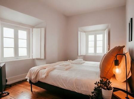 Travessa de São Pedro, Lisbon, Lisbon 1200-432 - Photo 5