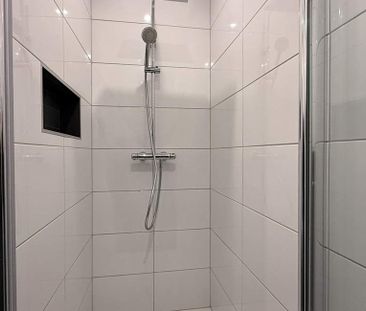 Appartement te huur in Brasschaat voor € 995 met 1 slaapkamer - Foto 2