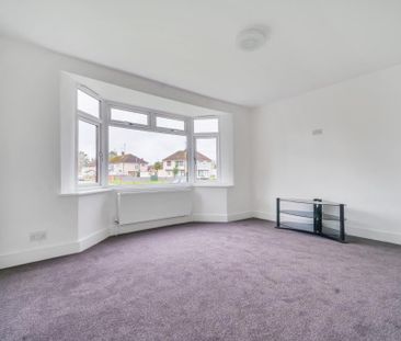 3 bedroom detached bungalow to rent - Photo 1