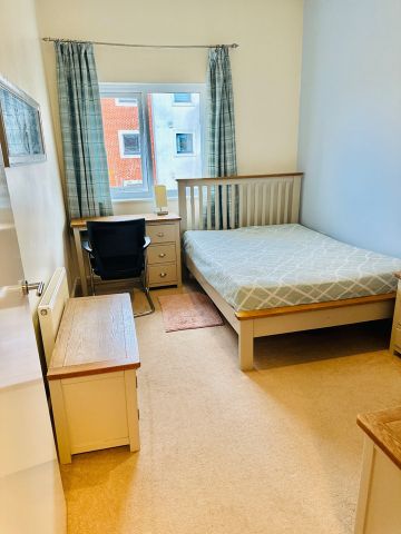 Room in a Shared Flat, Kennet Island, RG2 - Photo 4