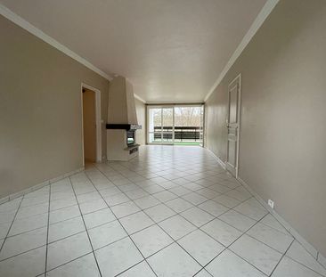 Location Appartement 5 pièces 90m² - Photo 1