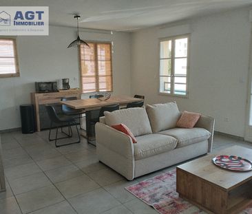 Location Appartement 2 pièces 48m² BEAUVAIS 60000 - Photo 2